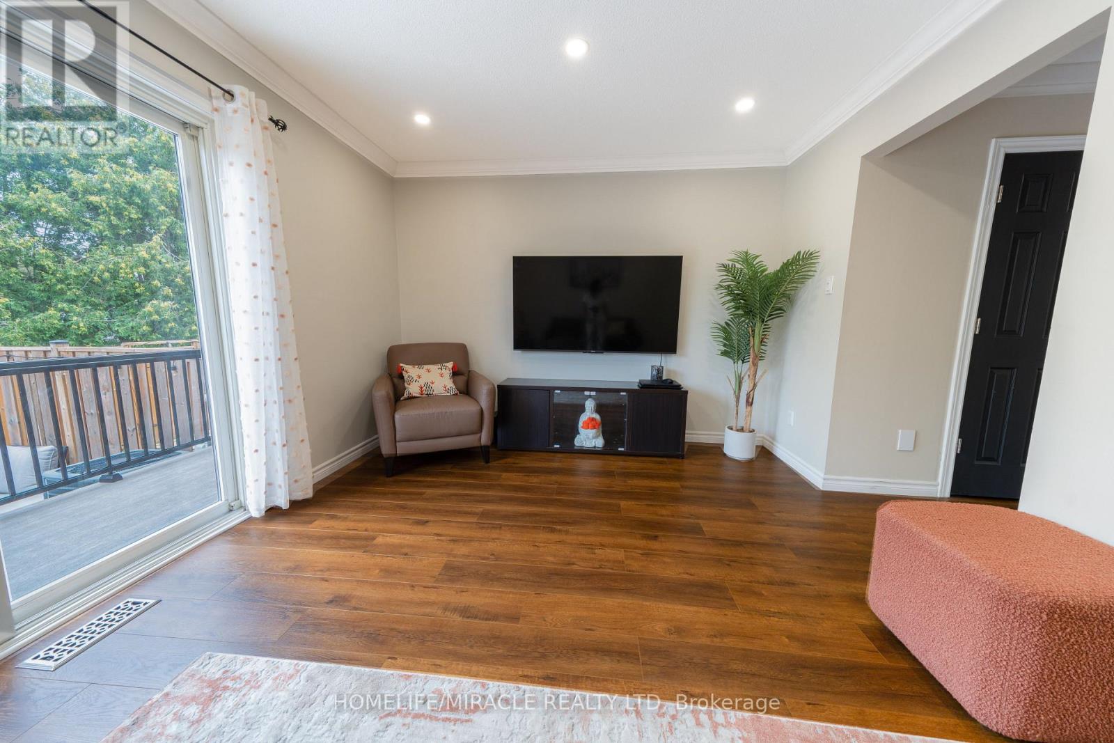 1548 Westminster Place, Burlington, Ontario  L7P 2B5 - Photo 15 - W12636466