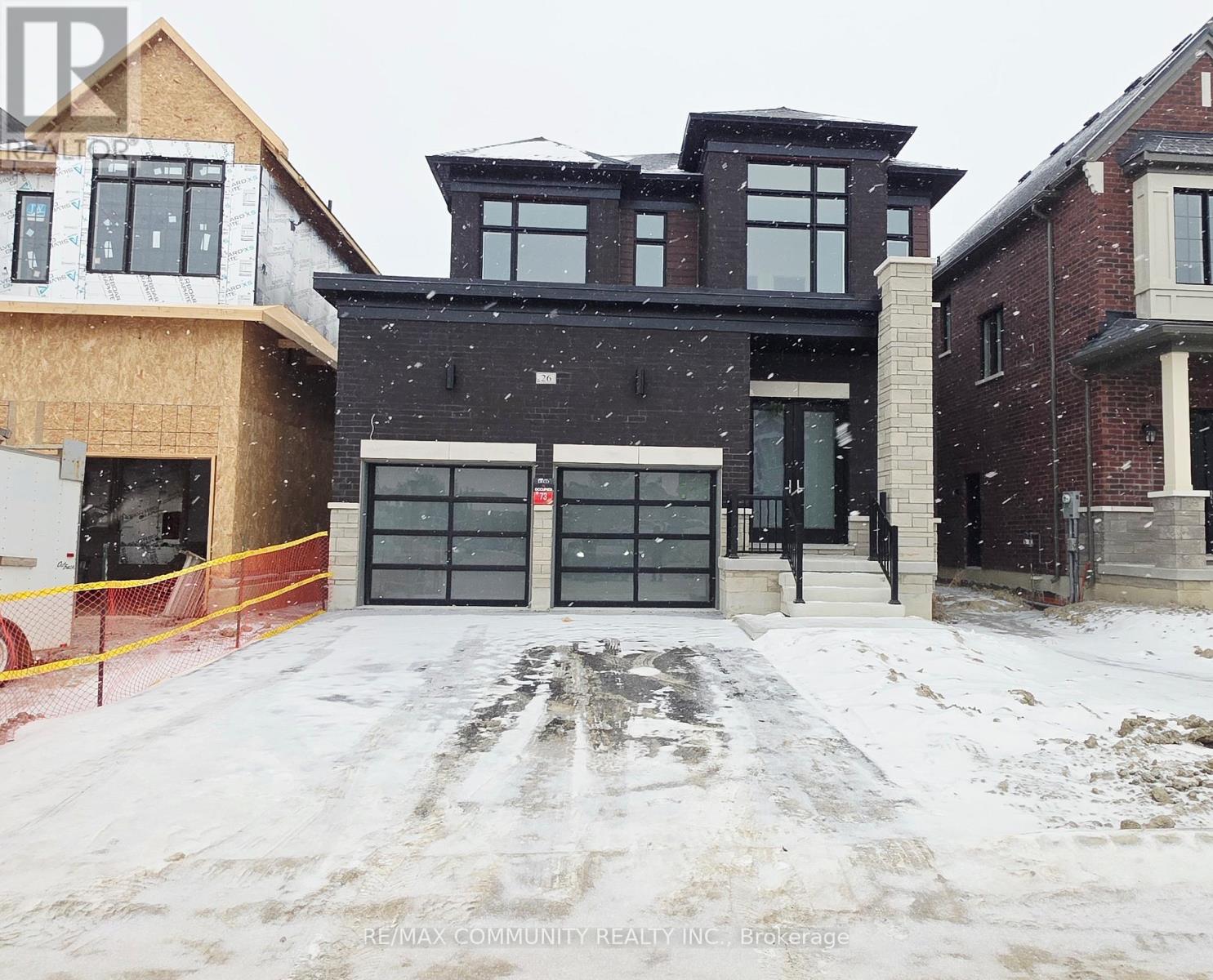 26 Aveena Road, Brampton, Ontario  L6P 4R8 - Photo 2 - W12636468