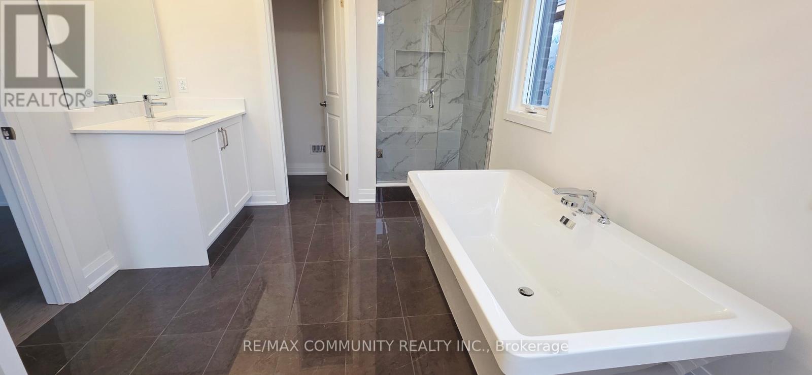 26 Aveena Road, Brampton, Ontario  L6P 4R8 - Photo 21 - W12636468