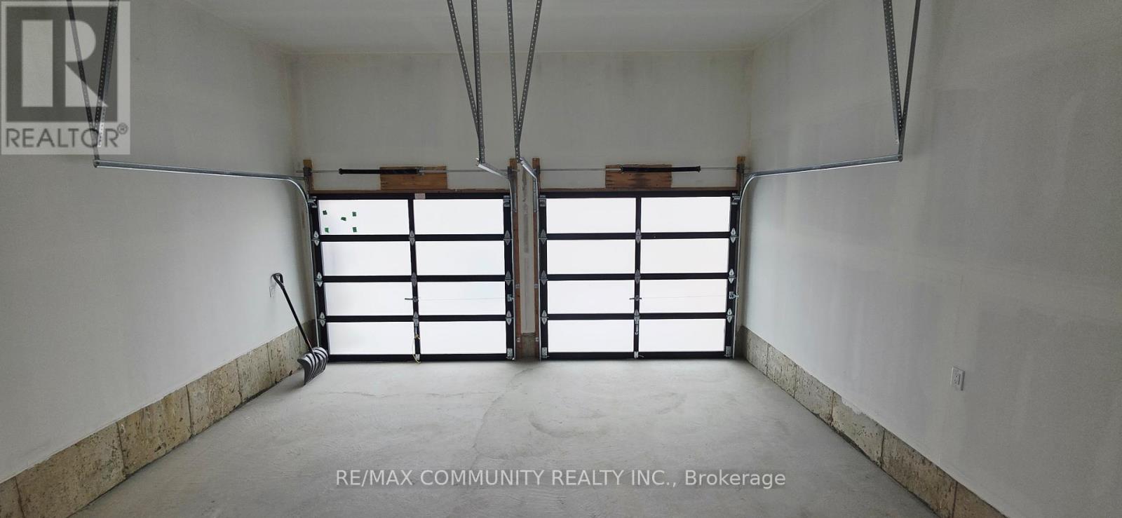 26 Aveena Road, Brampton, Ontario  L6P 4R8 - Photo 25 - W12636468