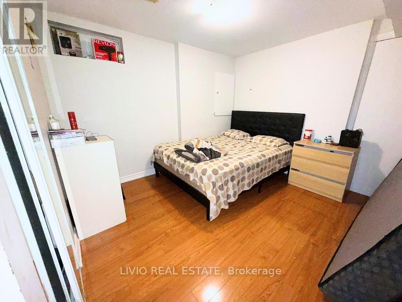 55 Peachleaf Crescent, Brampton, Ontario  L7A 2B4 - Photo 2 - W12636538