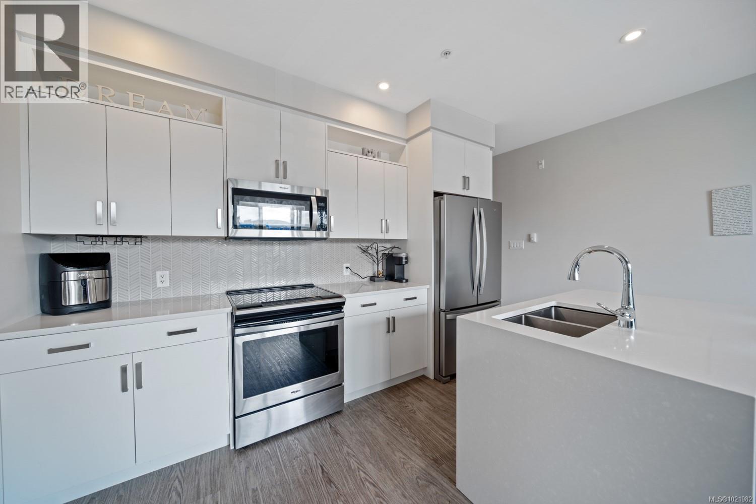 310 91 Chapel St, Nanaimo, British Columbia V9R 0J3 - Photo 8 - 1021982