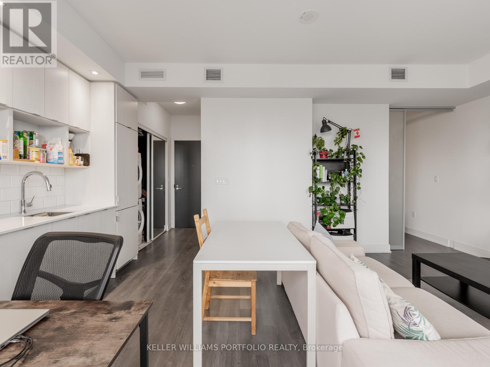 2501 - 89 Mcgill Street, Toronto, Ontario  M5B 0B1 - Photo 7 - C12633292