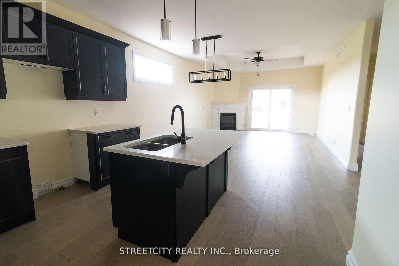 133 Cabot Trail, Chatham-Kent, Ontario  N7L 0G5 - Photo 6 - X12636662