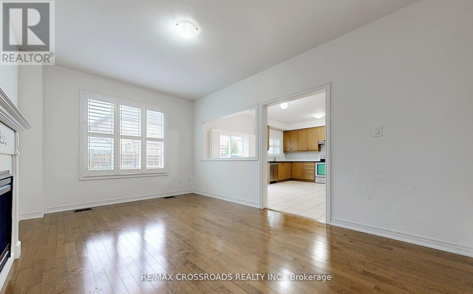 73 Eakin Mill Road, Markham, Ontario  L6E 1N9 - Photo 6 - N12636512