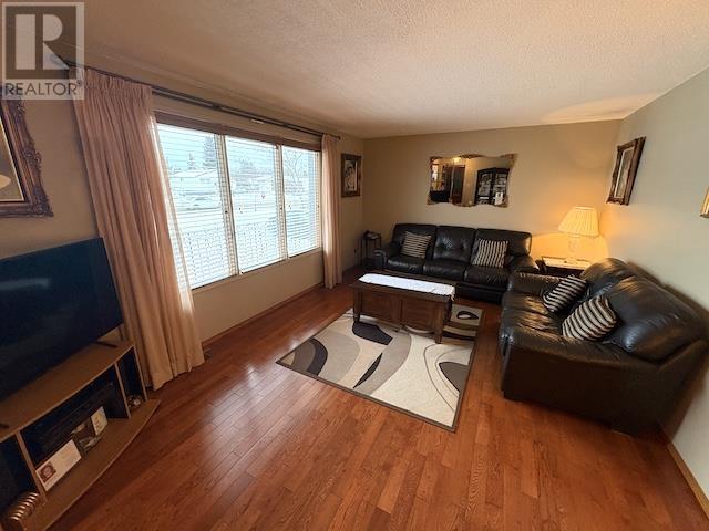 649 Edward St, Thunder Bay, Ontario  P7C 4R4 - Photo 4 - TB253668