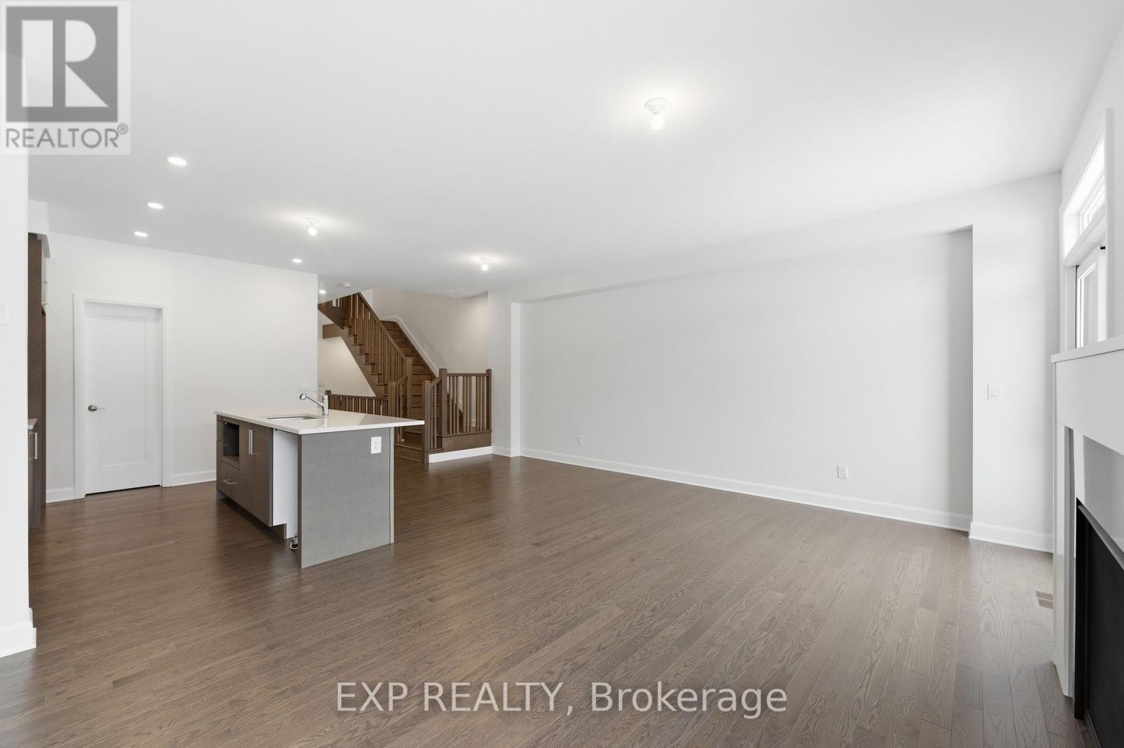 1192 Spoor Street, Ottawa, Ontario  K2W 1A1 - Photo 11 - X12636604