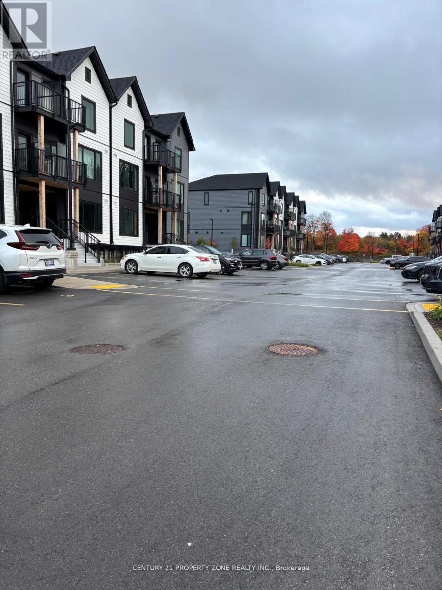 124 - 708 Woolwich Street, Guelph, Ontario  N1H 7G6 - Photo 2 - X12636472