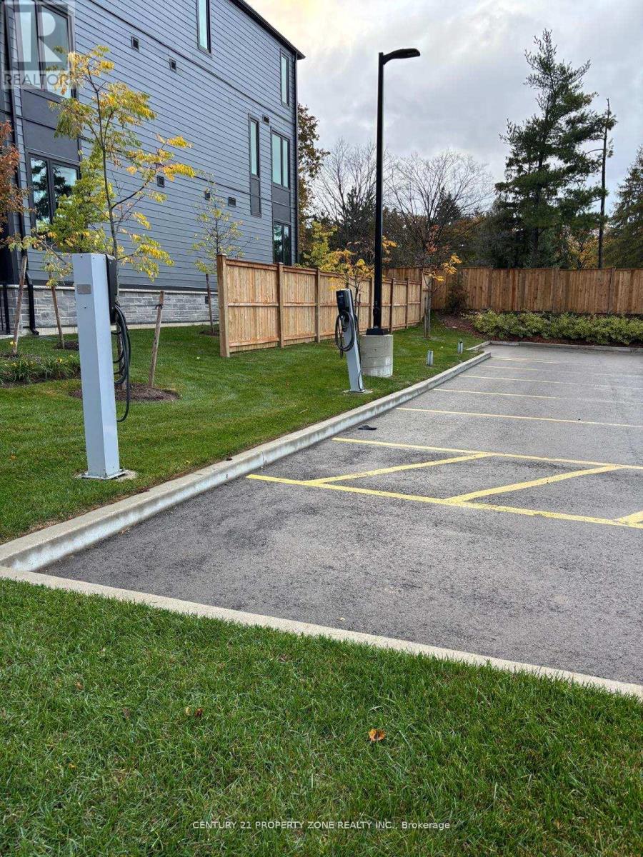 124 - 708 Woolwich Street, Guelph, Ontario  N1H 7G6 - Photo 25 - X12636472