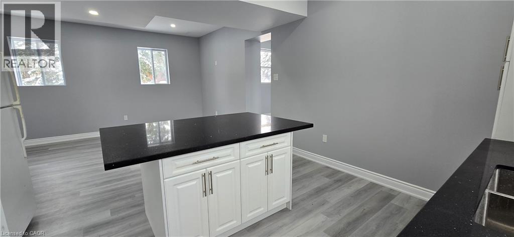 2274 Line 34 Unit# Main Floor, Shakespeare, Ontario  N0B 2P0 - Photo 11 - 40794056