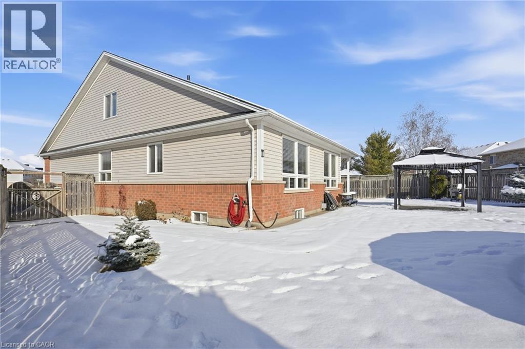 23 Mathews Court, Brantford, Ontario  N3T 0A9 - Photo 44 - 40793056