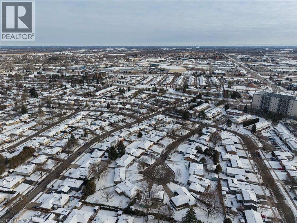 5 Burdock Boulevard, Brantford, Ontario  N3R 6B5 - Photo 34 - 40791189