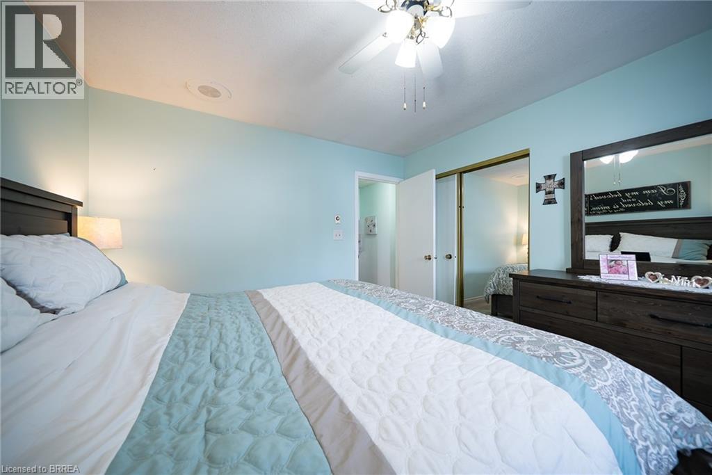 5 Burdock Boulevard, Brantford, Ontario  N3R 6B5 - Photo 14 - 40791189