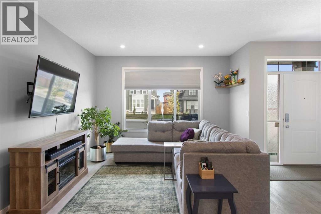 185 Dawson Drive, Chestermere, Alberta