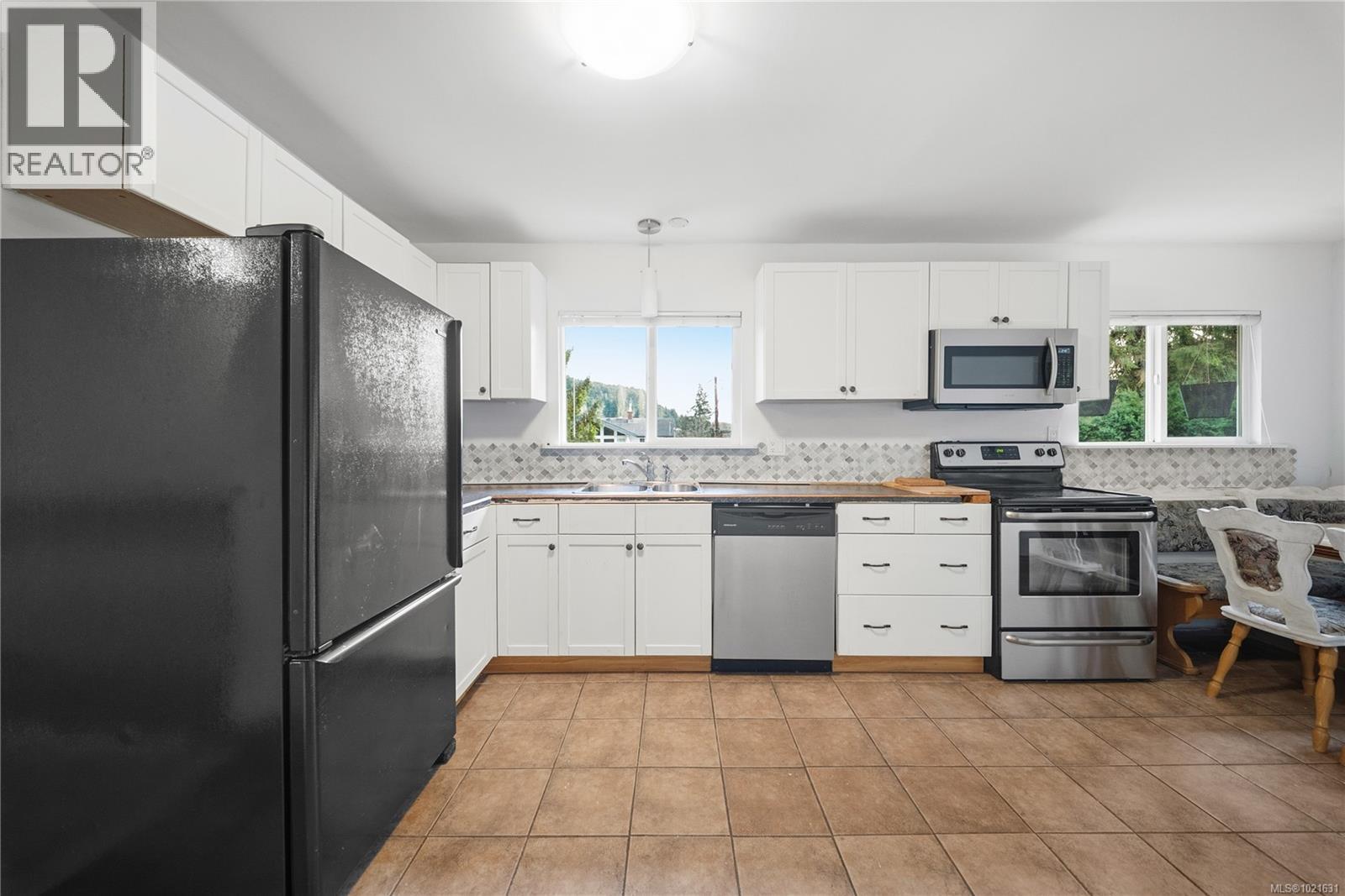 2001 Lakeside Dr, Nanaimo, British Columbia V9X 1B5 - Photo 11 - 1021631