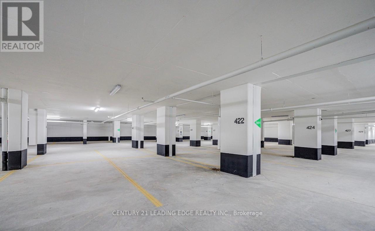 3001 - 395 Square One Drive, Mississauga, Ontario  L5B 0P6 - Photo 42 - W12636280