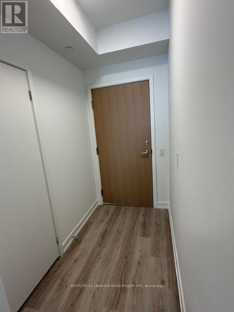 3001 - 395 Square One Drive, Mississauga, Ontario  L5B 0P6 - Photo 31 - W12636280