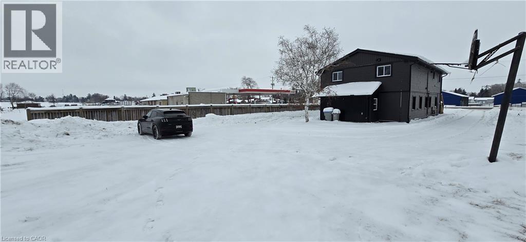 2274 Line 34 Unit# Upper Unit, Shakespeare, Ontario  N0B 2P0 - Photo 4 - 40794064