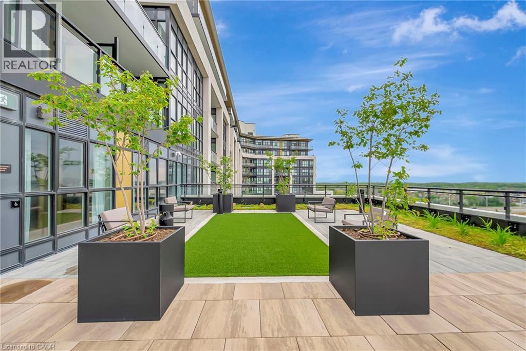 405 Dundas Street W Unit# 702, Oakville, Ontario  L6M 5P9 - Photo 24 - 40777844