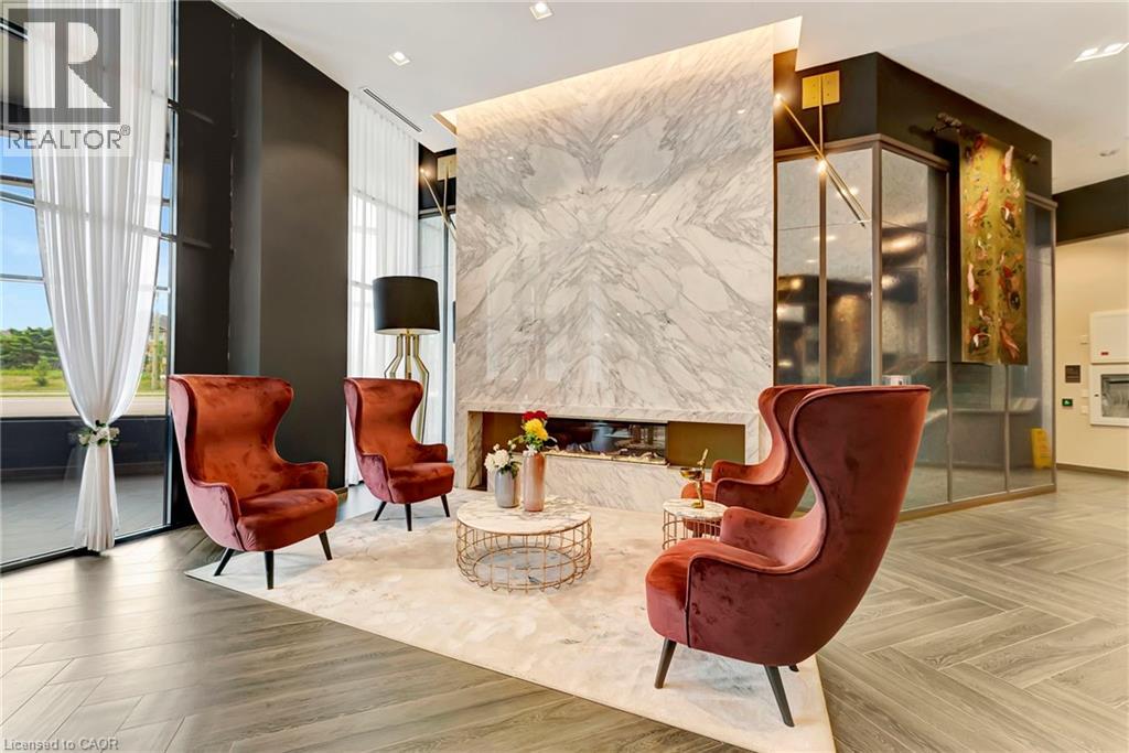 405 Dundas Street W Unit# 702, Oakville, Ontario  L6M 5P9 - Photo 29 - 40777844