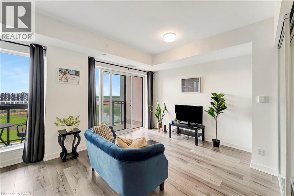 405 Dundas Street W Unit# 702, Oakville, Ontario  L6M 5P9 - Photo 7 - 40777844