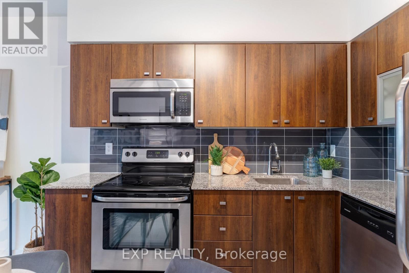 1512 - 69 Lynn Williams Street, Toronto, Ontario  M6K 3R7 - Photo 4 - C12636564