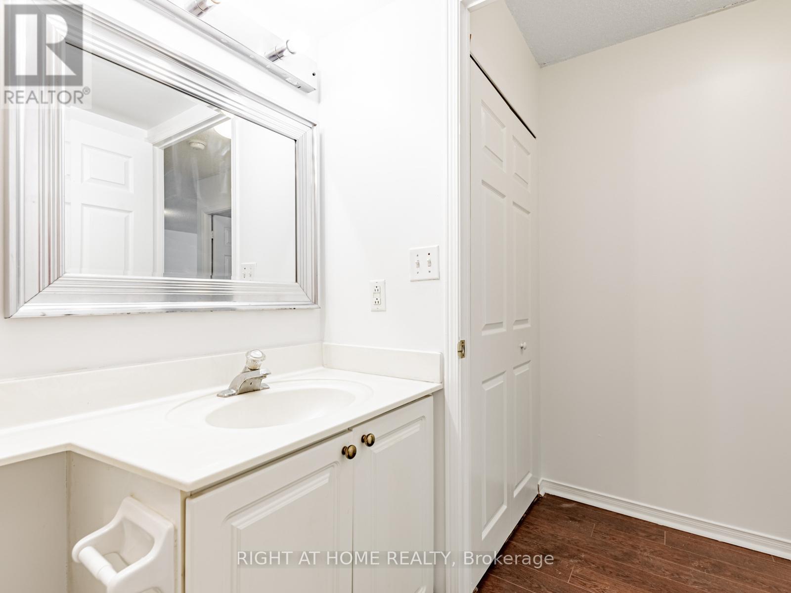908 - 29 Pemberton Avenue, Toronto, Ontario  M2M 4L5 - Photo 14 - C12636580