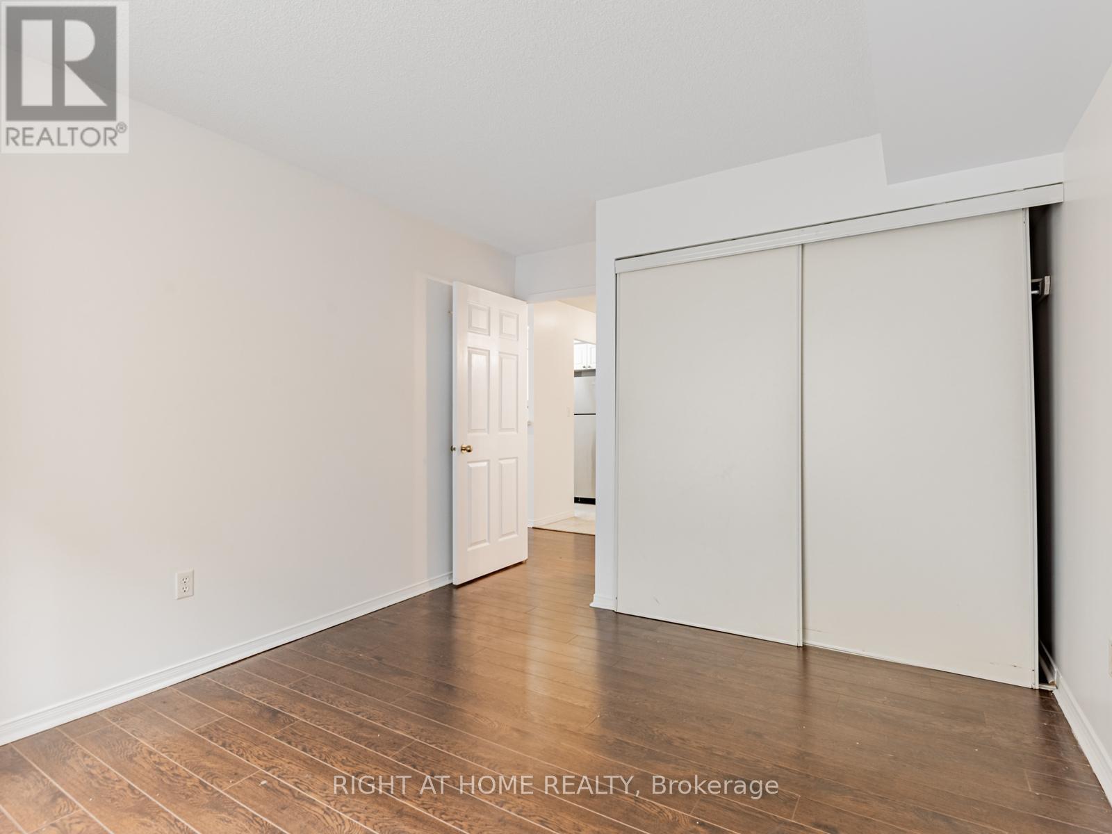 908 - 29 Pemberton Avenue, Toronto, Ontario  M2M 4L5 - Photo 17 - C12636580