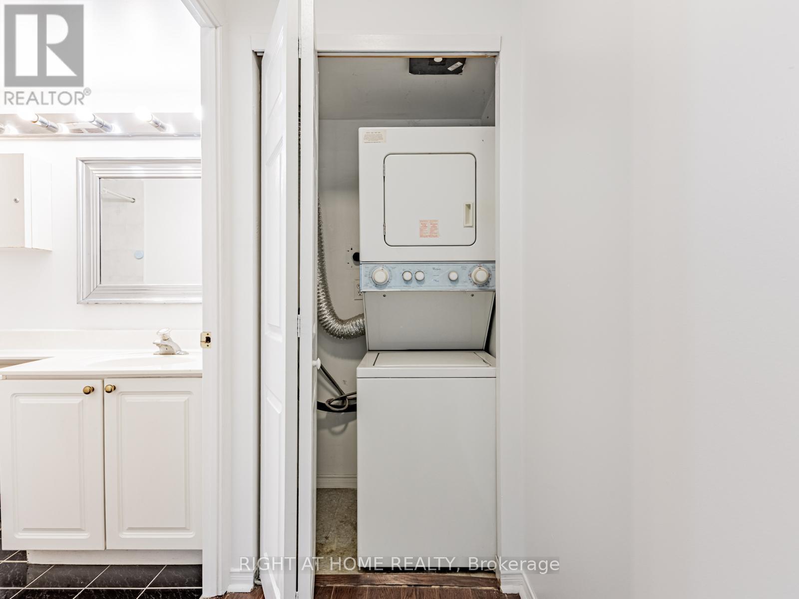 908 - 29 Pemberton Avenue, Toronto, Ontario  M2M 4L5 - Photo 20 - C12636580