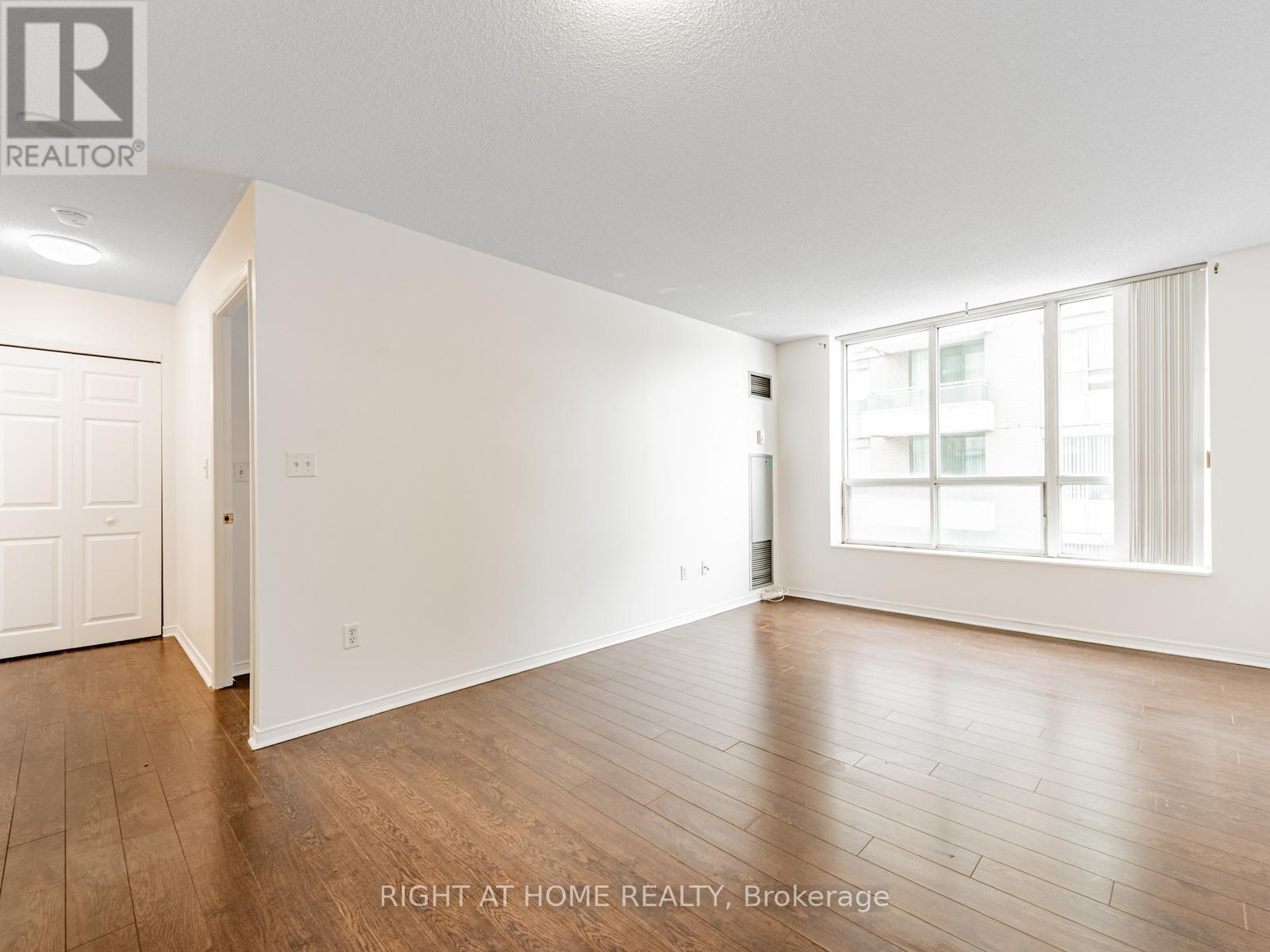 908 - 29 Pemberton Avenue, Toronto, Ontario  M2M 4L5 - Photo 8 - C12636580