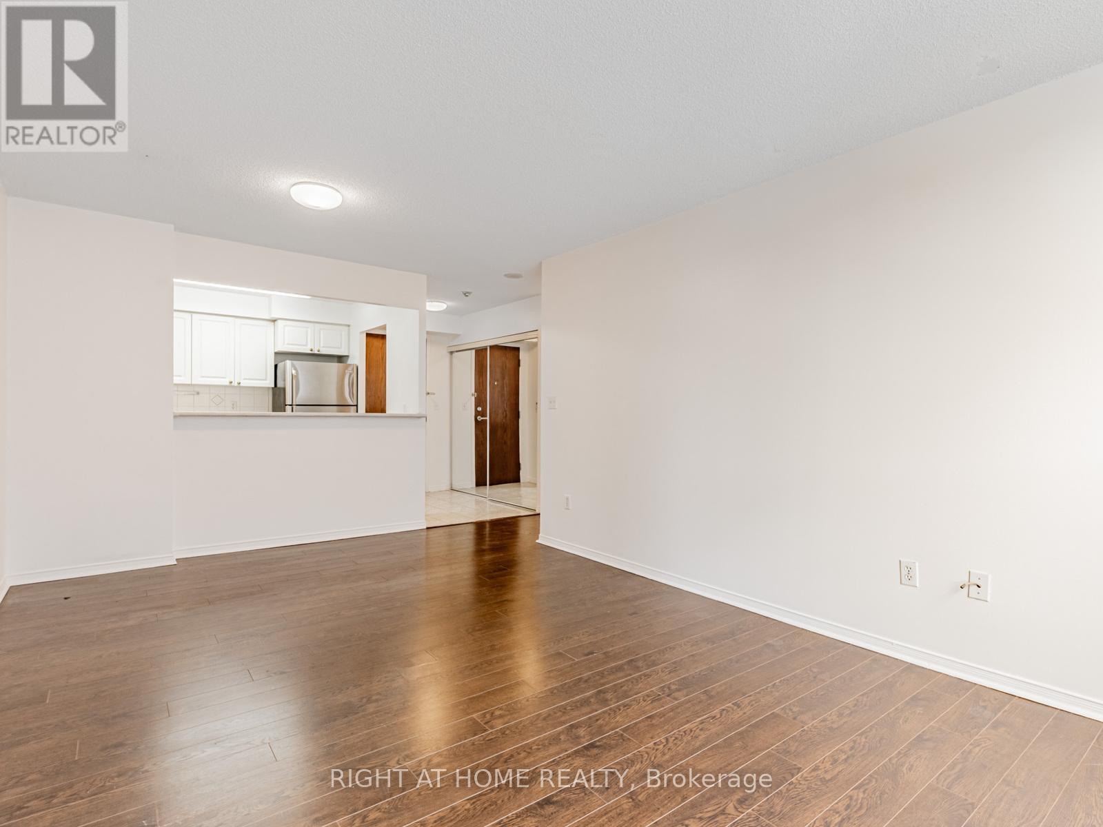 908 - 29 Pemberton Avenue, Toronto, Ontario  M2M 4L5 - Photo 9 - C12636580