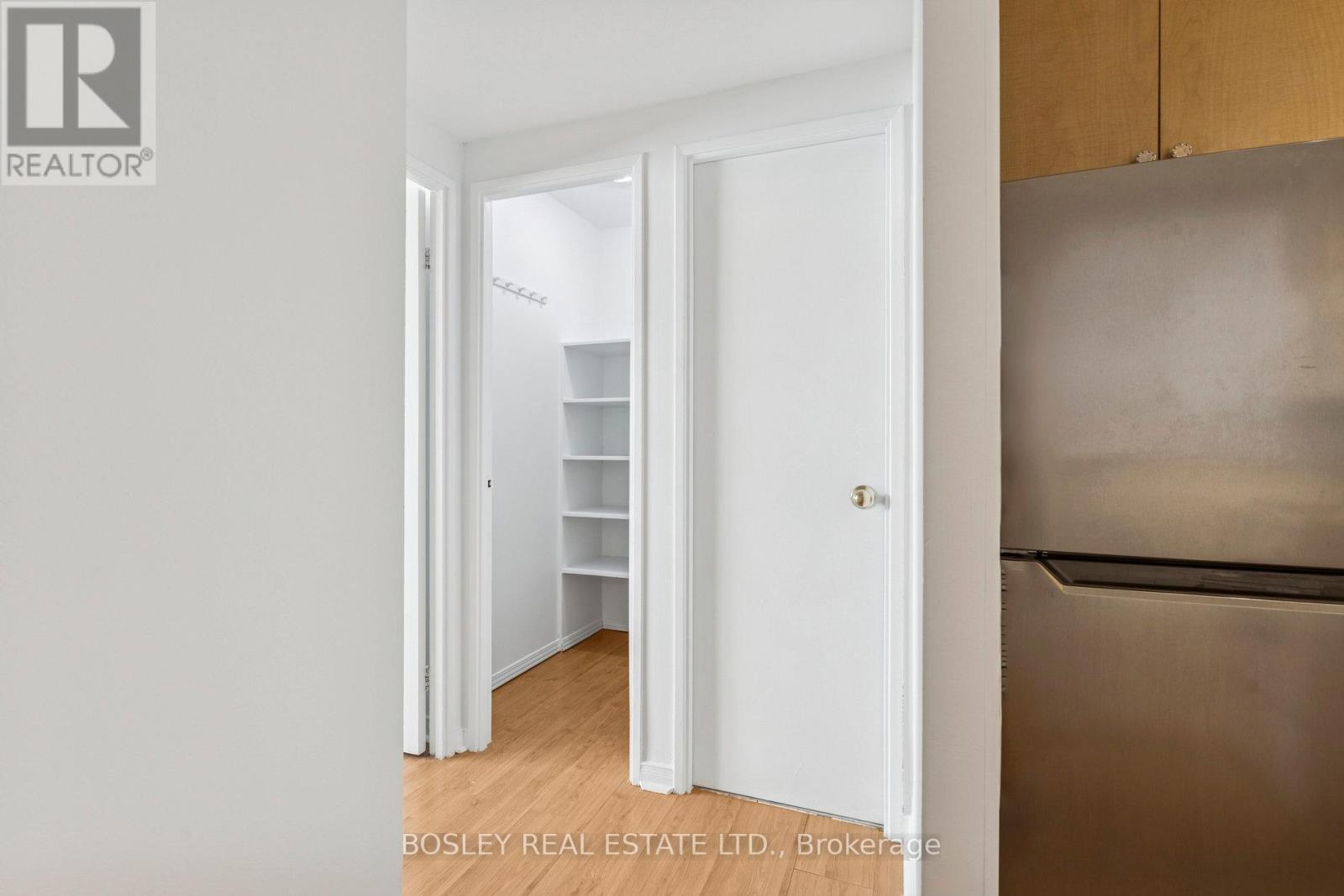 909 - 720 Spadina Avenue, Toronto, Ontario  M5S 2T9 - Photo 15 - C12636598