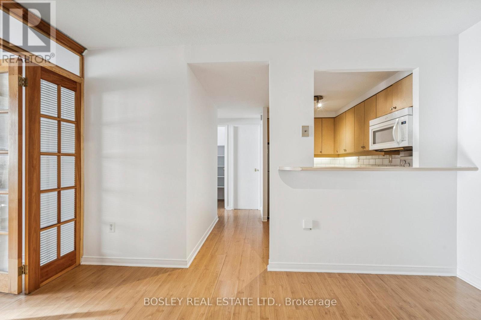 909 - 720 Spadina Avenue, Toronto, Ontario  M5S 2T9 - Photo 8 - C12636598