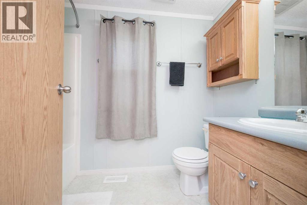 9703 111 Avenue, Clairmont, Alberta T0H 0W4 - Photo 9 - A2274989