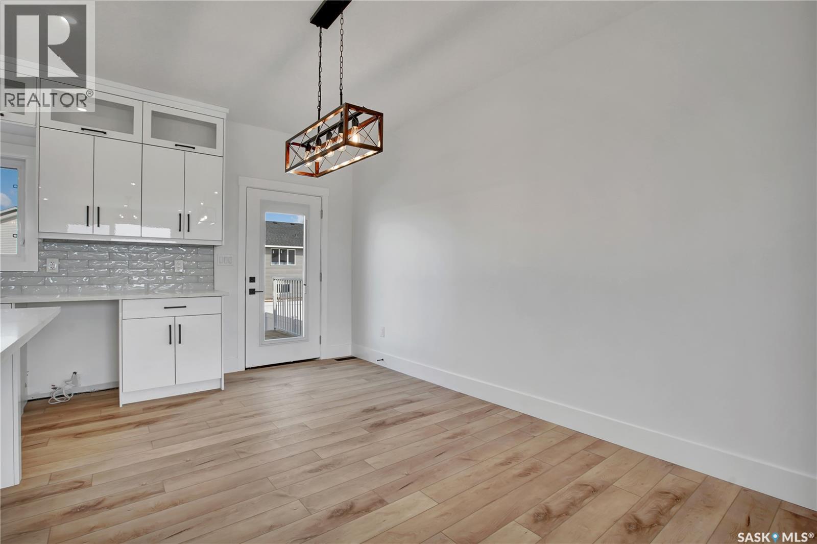 812 Woods Crescent, Warman, Saskatchewan  S0K 4S4 - Photo 11 - SK025649