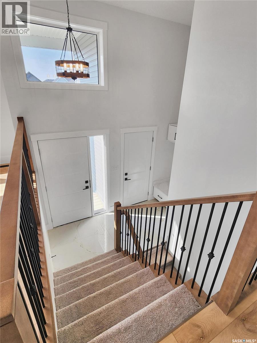 812 Woods Crescent, Warman, Saskatchewan  S0K 4S4 - Photo 6 - SK025649