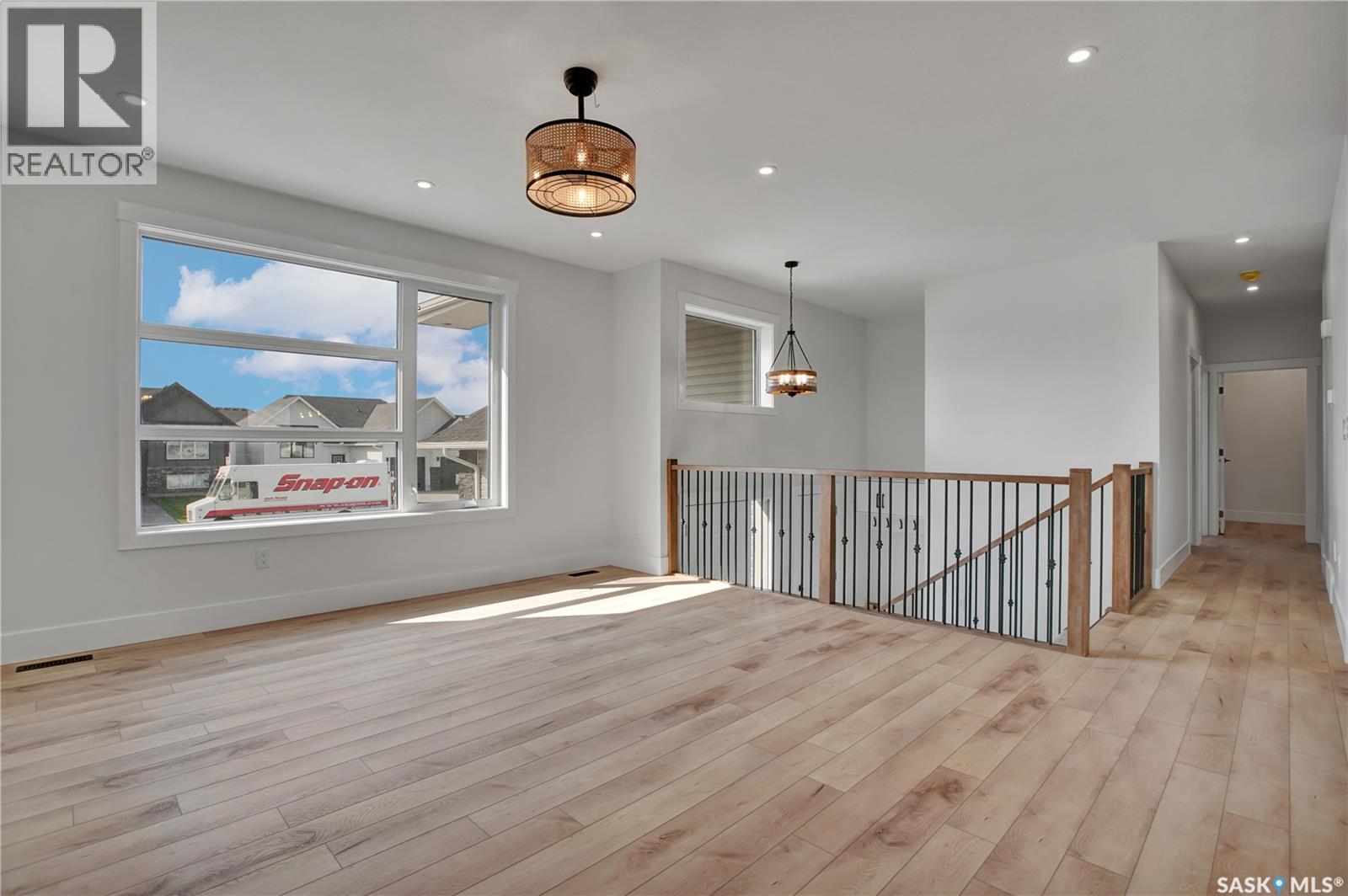 812 Woods Crescent, Warman, Saskatchewan  S0K 4S4 - Photo 7 - SK025649