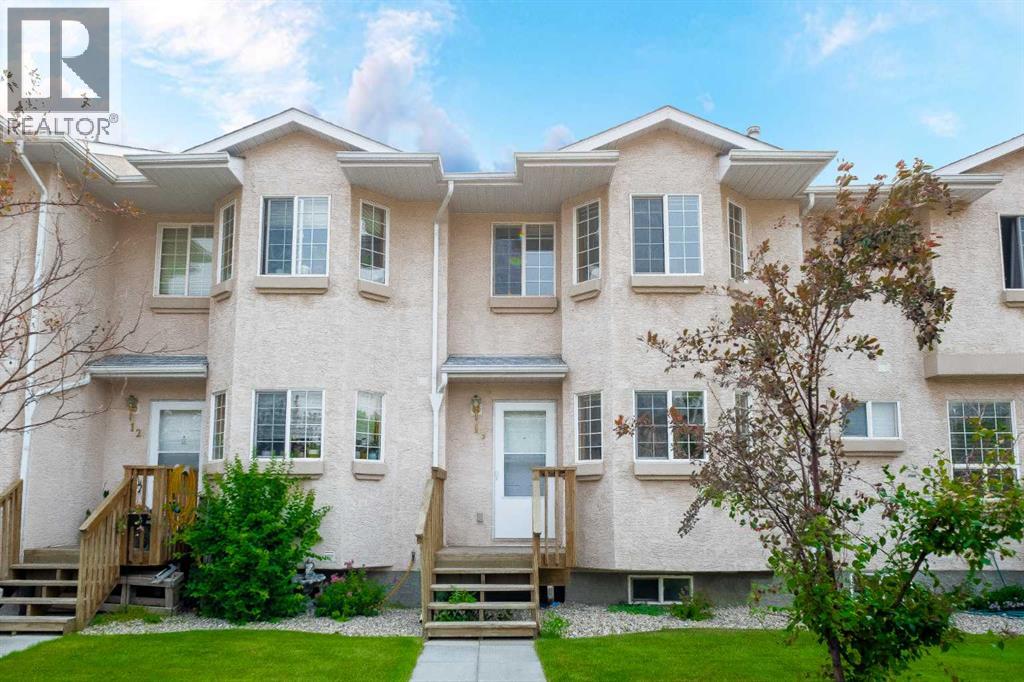 13, 204 Strathaven Drive, Strathmore, Alberta