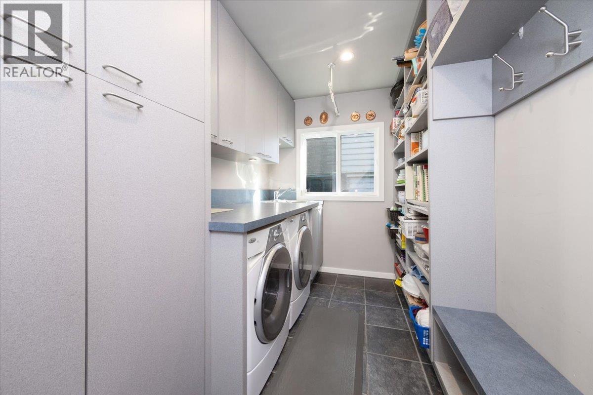 2864 Bushnell Place, North Vancouver, British Columbia  V7J 2Y8 - Photo 19 - R3072279