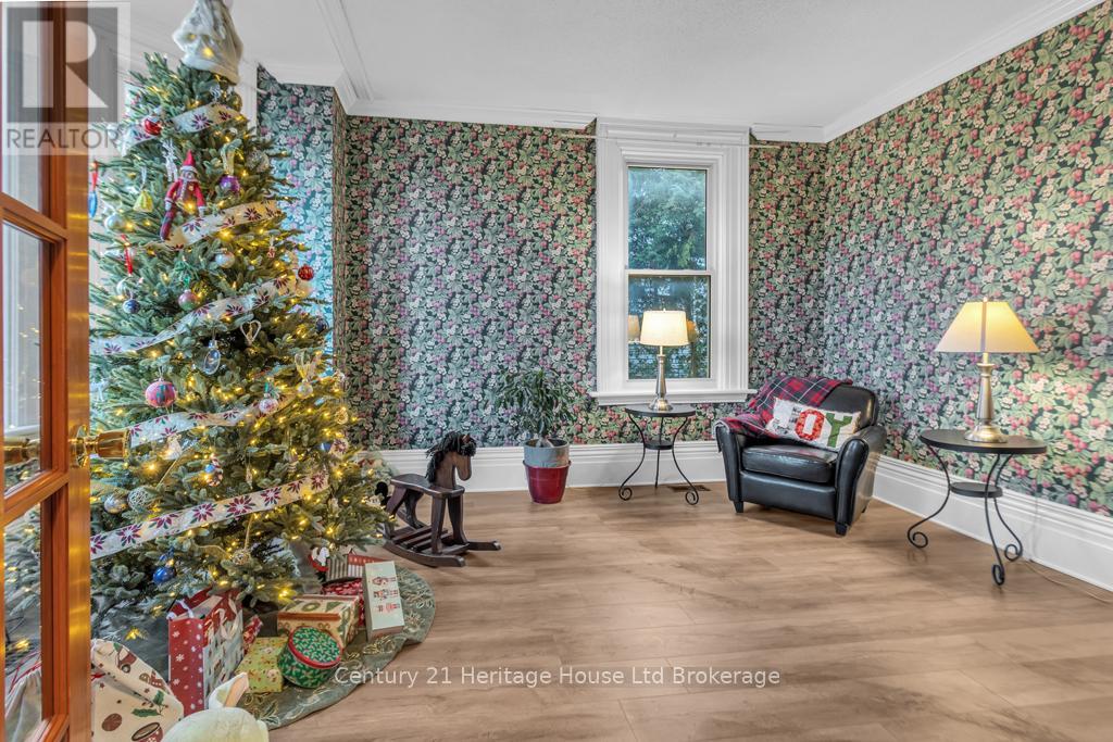 160 Victoria Street, Ingersoll, Ontario  N5C 2N1 - Photo 13 - X12572734