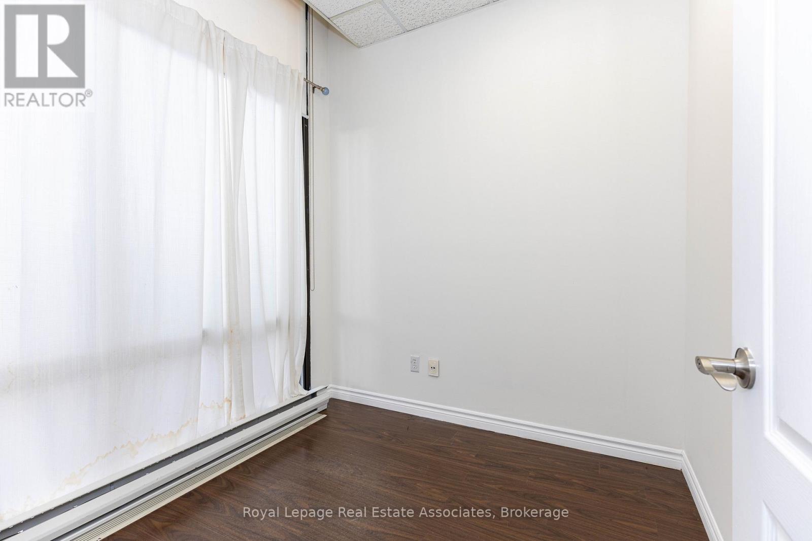 201 - 873 Broadview Avenue, Toronto, Ontario  M4K 2P9 - Photo 18 - E12636628