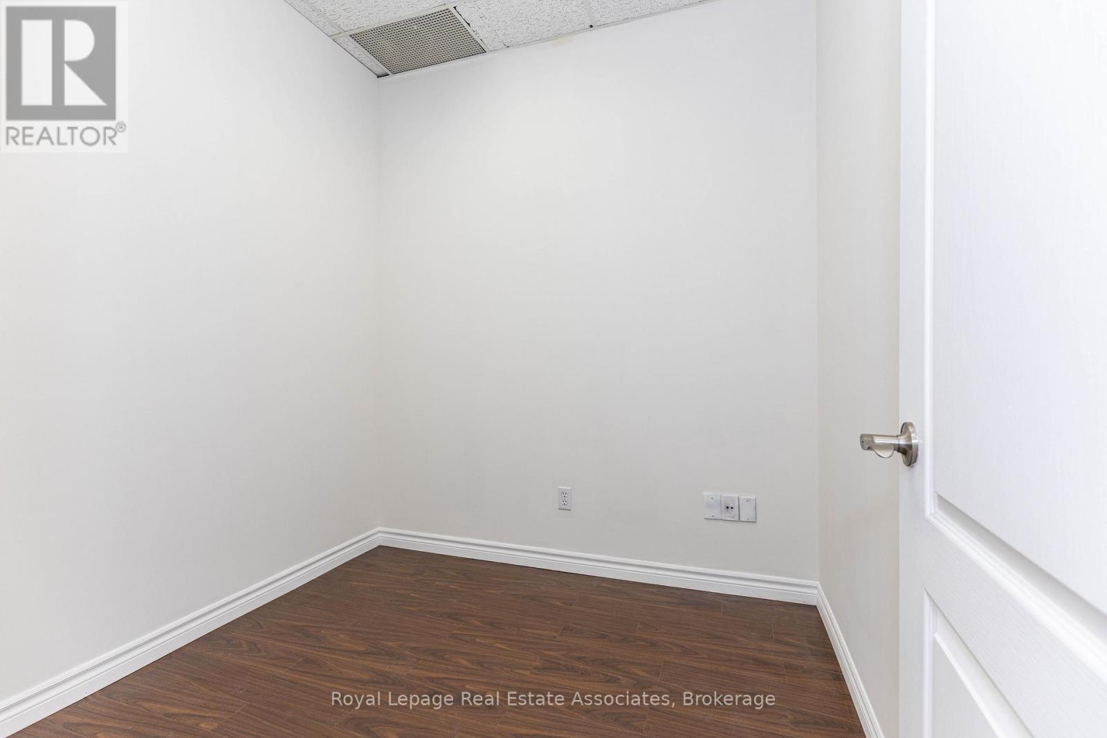 201 - 873 Broadview Avenue, Toronto, Ontario  M4K 2P9 - Photo 20 - E12636628