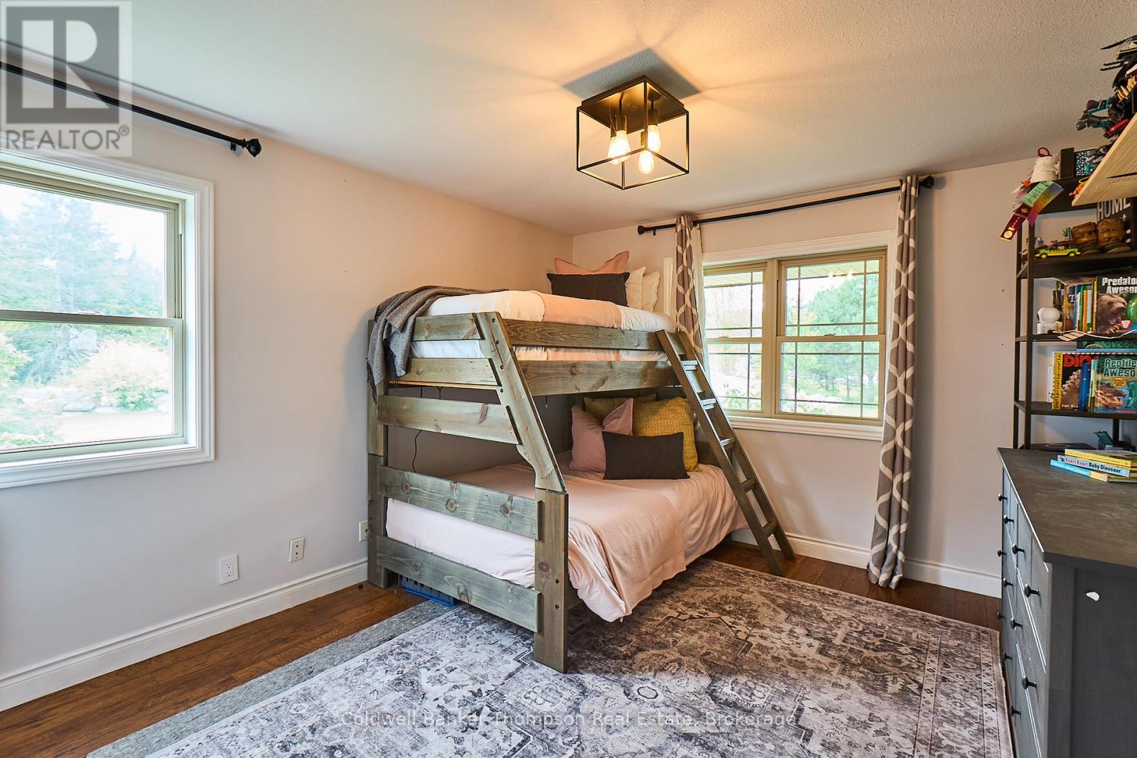 11 Thomas Crescent, Huntsville, Ontario P1H 2M3 - Photo 24 - X12338305