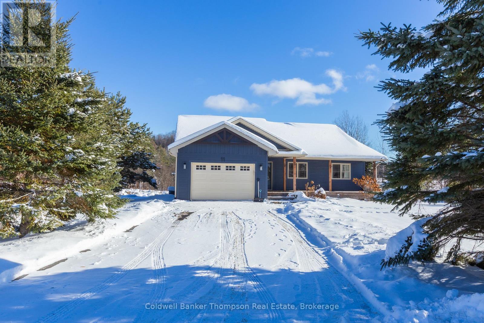 11 Thomas Crescent, Huntsville, Ontario P1H 2M3 - Photo 35 - X12338305