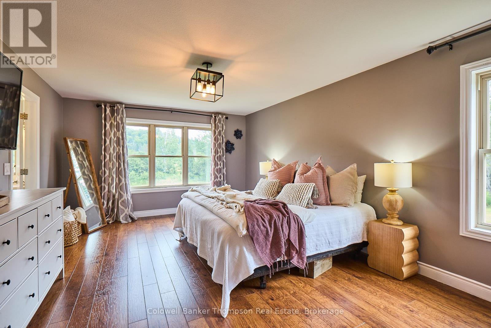 11 Thomas Crescent, Huntsville, Ontario P1H 2M3 - Photo 20 - X12338305