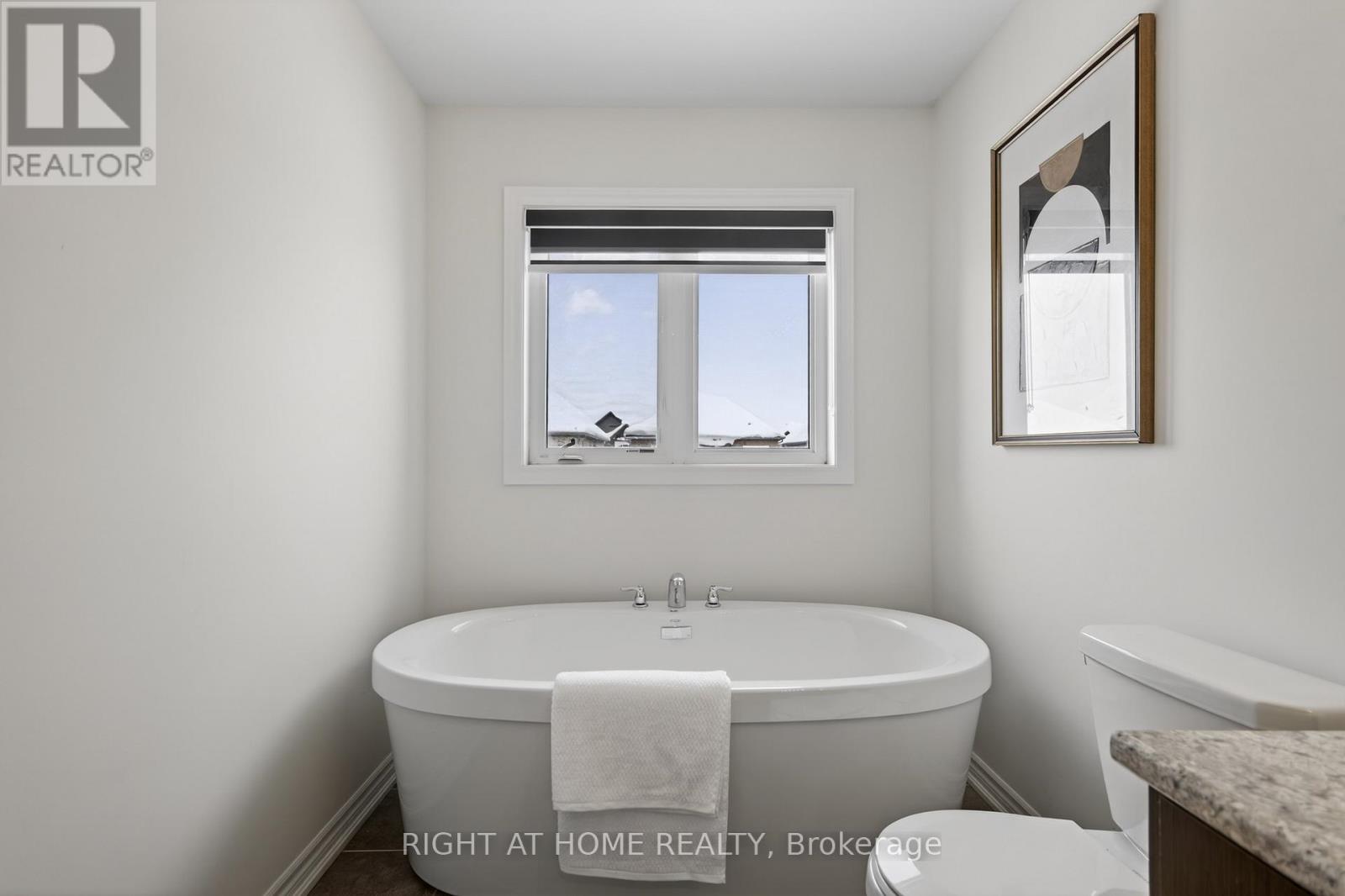 1218 Corby Way, Innisfil, Ontario  L9S 0R1 - Photo 28 - N12636558