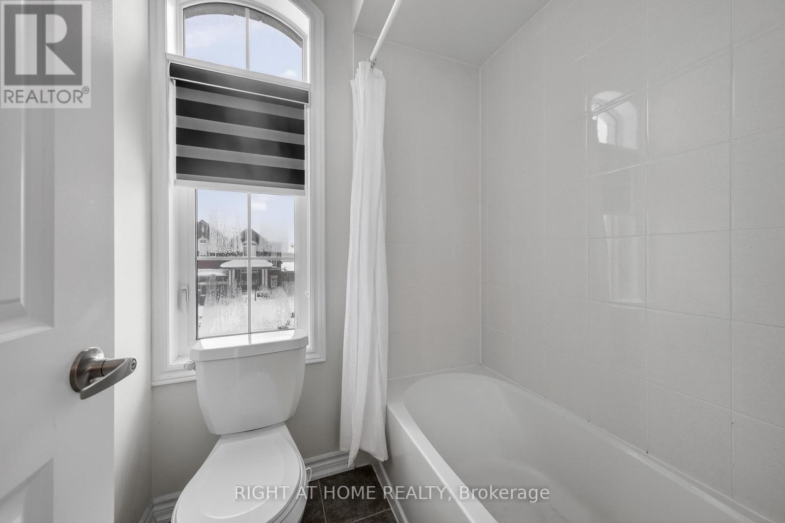 1218 Corby Way, Innisfil, Ontario  L9S 0R1 - Photo 37 - N12636558