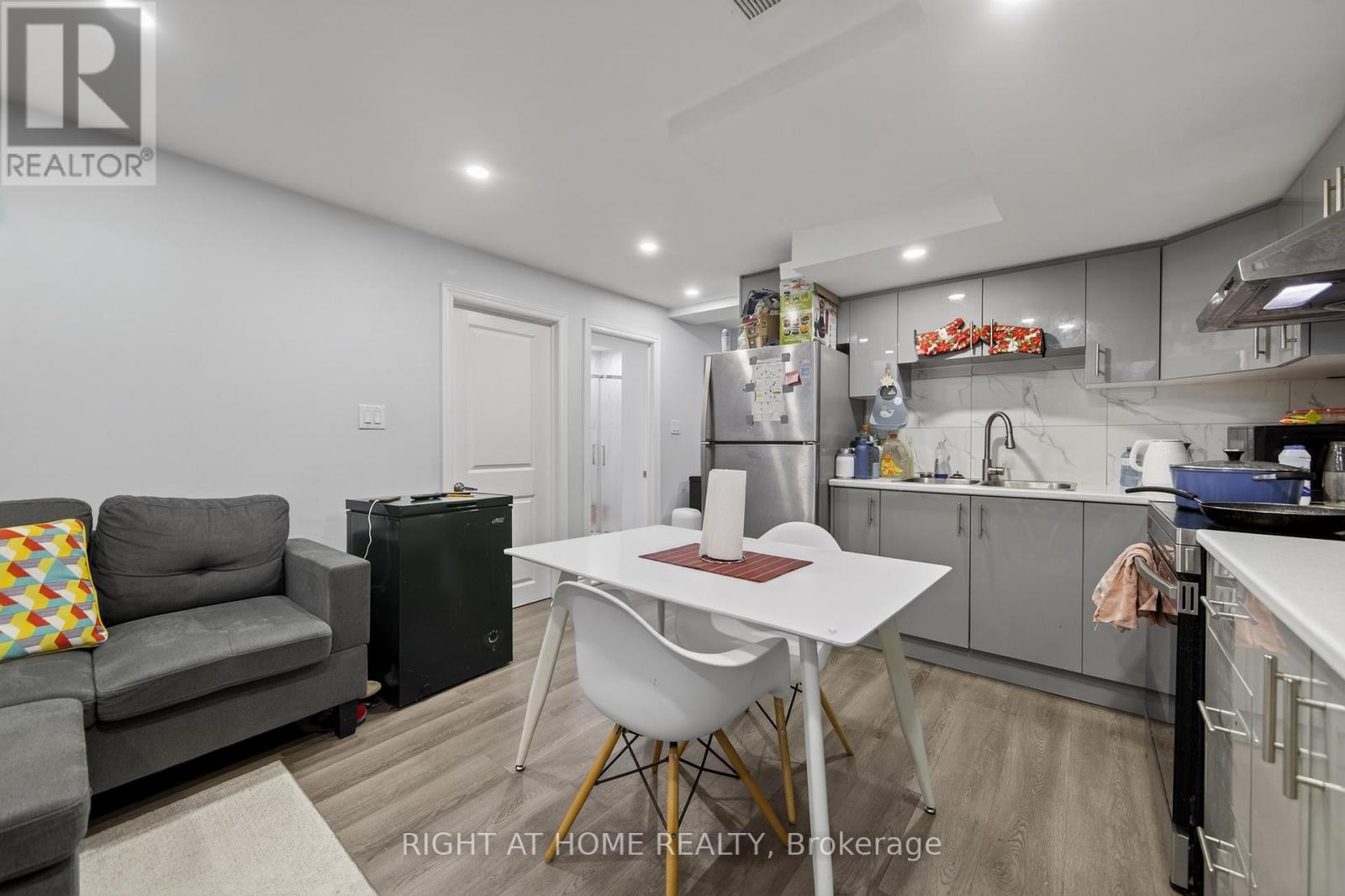 1218 Corby Way, Innisfil, Ontario  L9S 0R1 - Photo 45 - N12636558