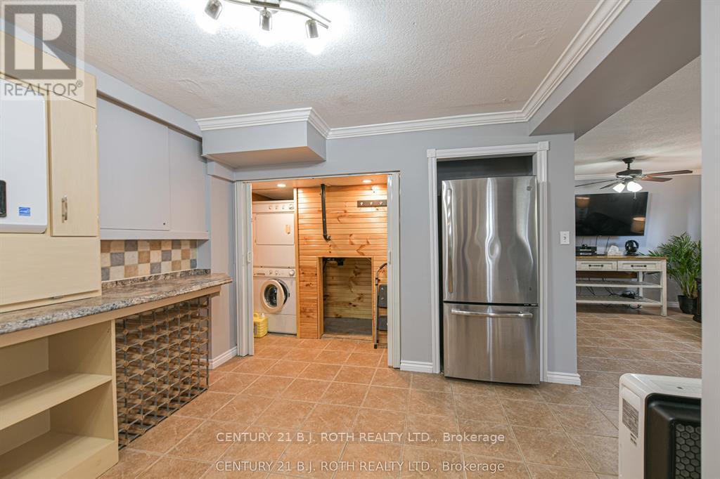 16 First Street, Orillia, Ontario  L3V 4A9 - Photo 35 - S12636590