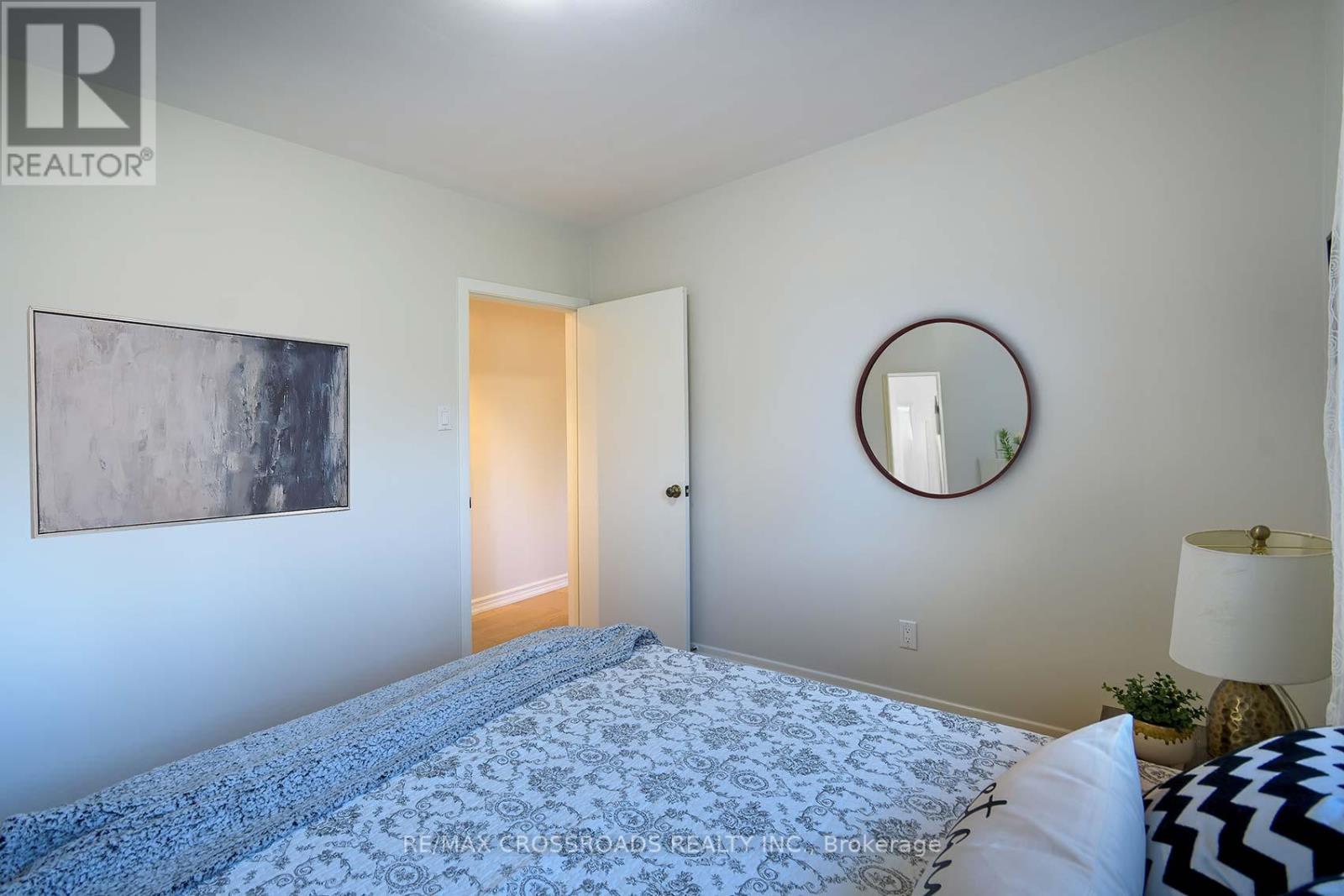 45 Delair Crescent, Markham, Ontario  L3T 2M3 - Photo 21 - N12636676